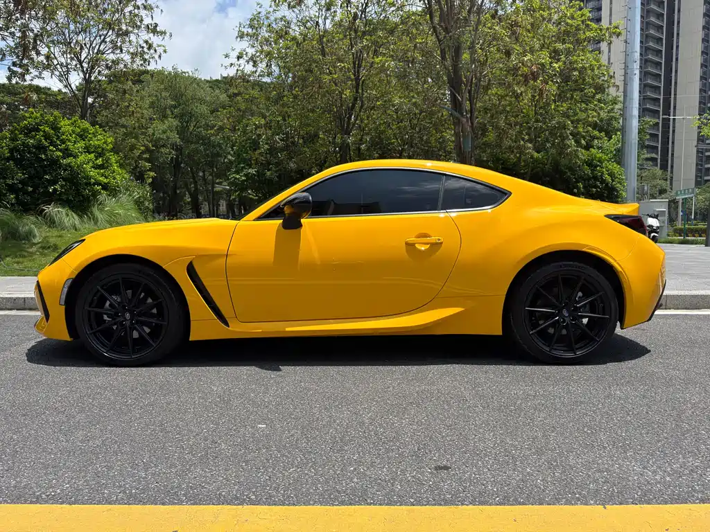 Subaru BRZ 斯巴鲁BRZ 2026款 2.4 L 手动锋芒限量版