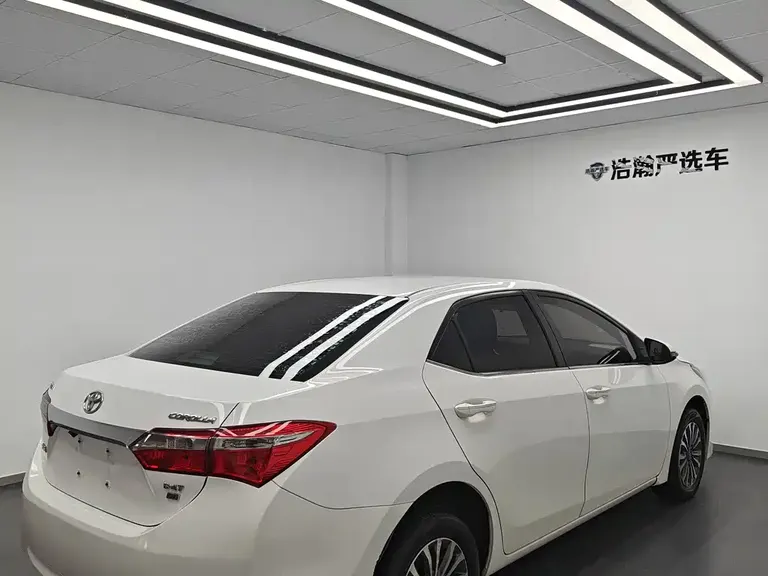 Toyota Corolla Facelift 1.2 T S-CVT GL
