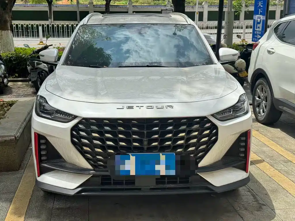 Jetour X70 PRO 1.5 T DCT Comfort Enjoyment 7-seat