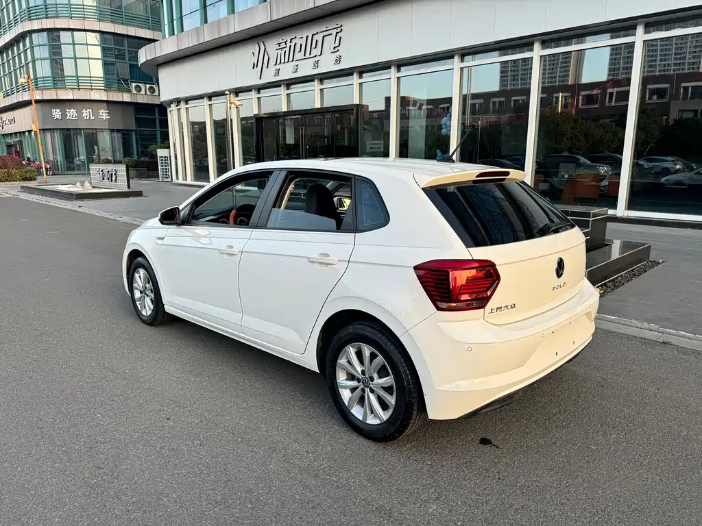 Polo Plus 1.5 L Auto Panoramic Pleasure