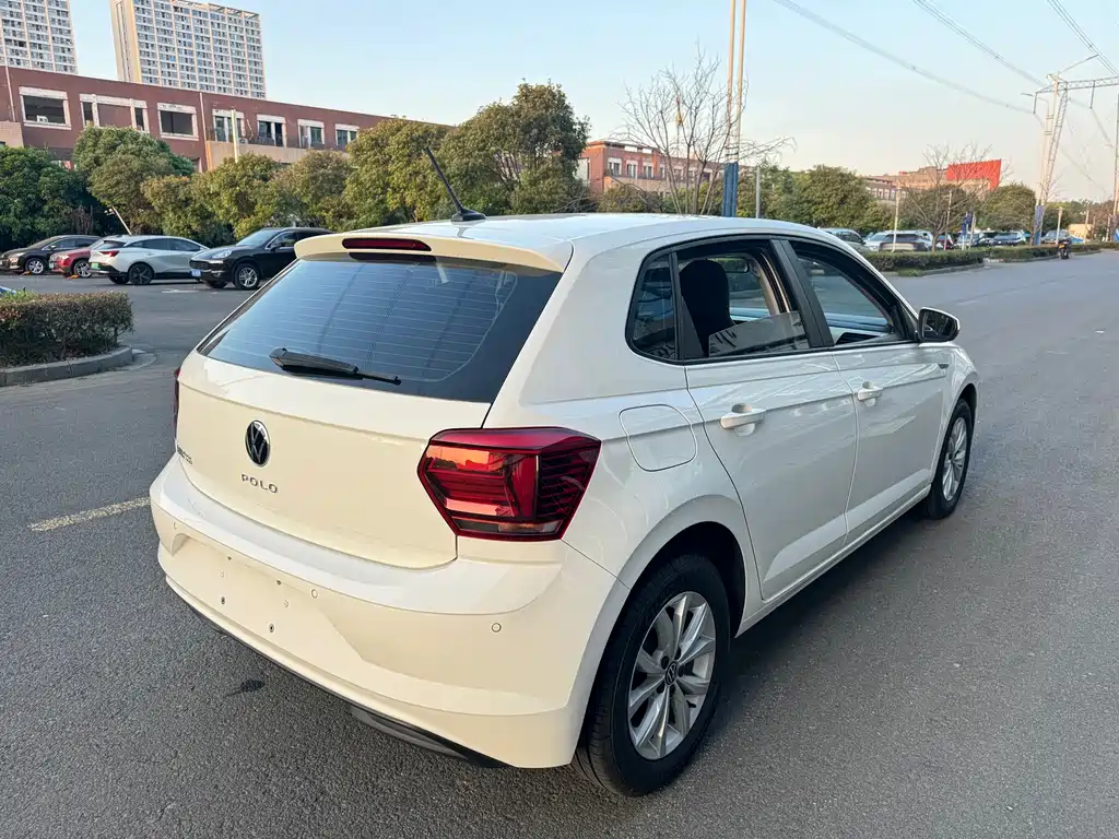 Polo Plus 1.5 L Auto Panoramic Pleasure