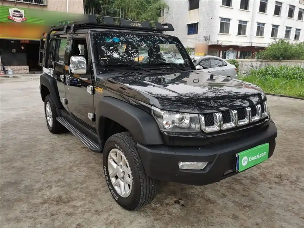 BAIC BJ40 40 L 2.3 T Auto 2 WD Distinguished