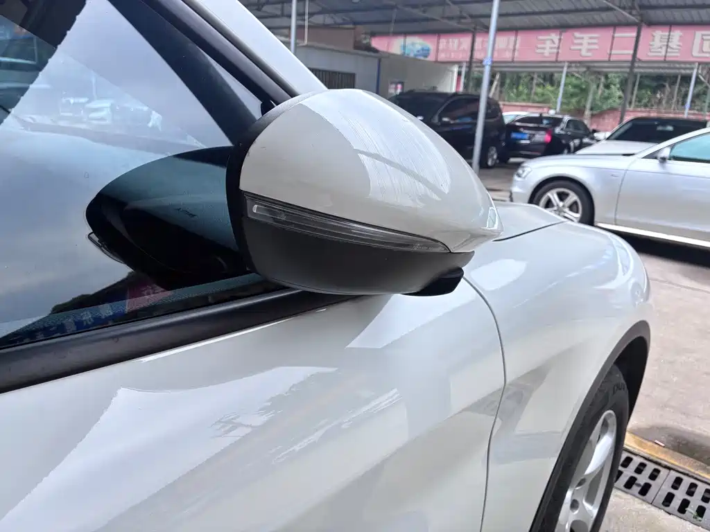 Stelvio 2.0 T 200 HP Luxury