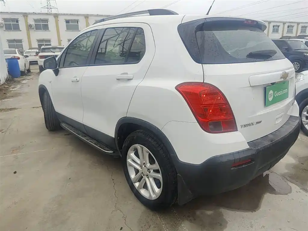 Tracker 1.4 T Auto 2 WD Comfort Sunroof