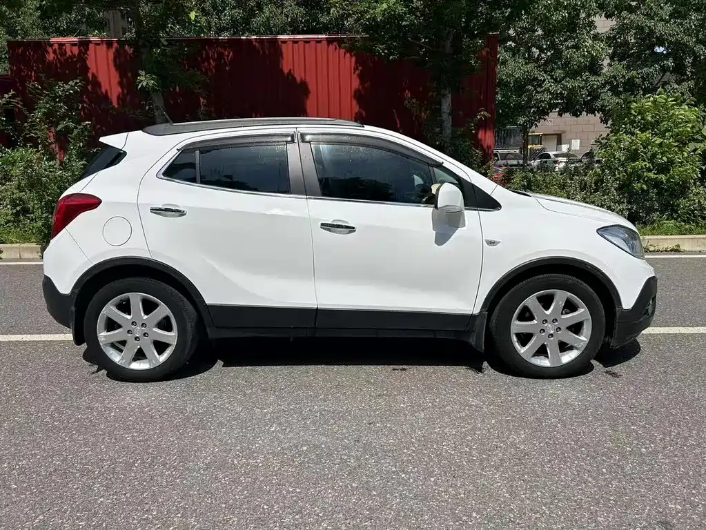Encore 1.4 T Auto 2 WD Urban Leading