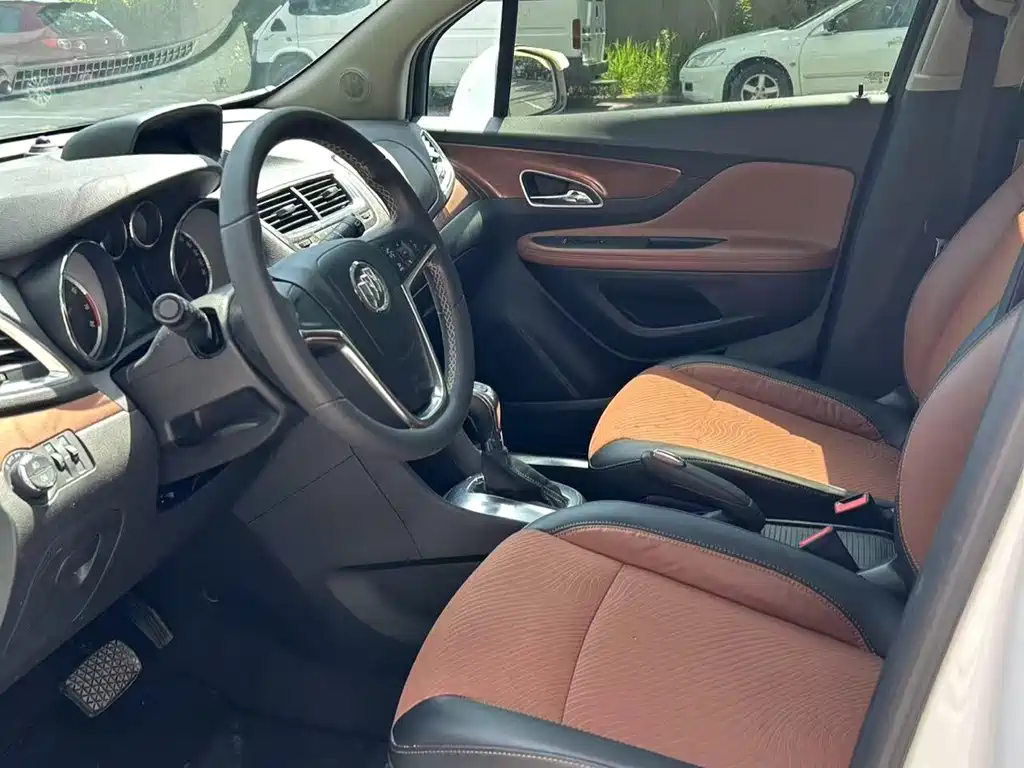 Encore 1.4 T Auto 2 WD Urban Leading