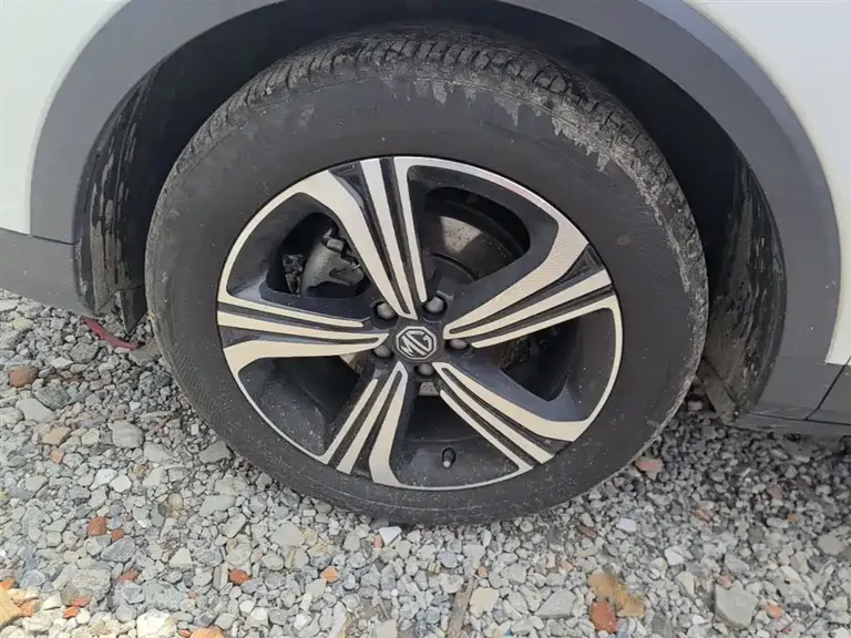 MG ZS 180 DVVT Auto Plus L2+
