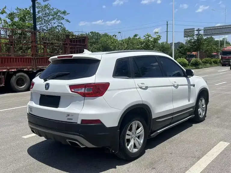 Changan CS75 1.8 T Auto Elite CN-V