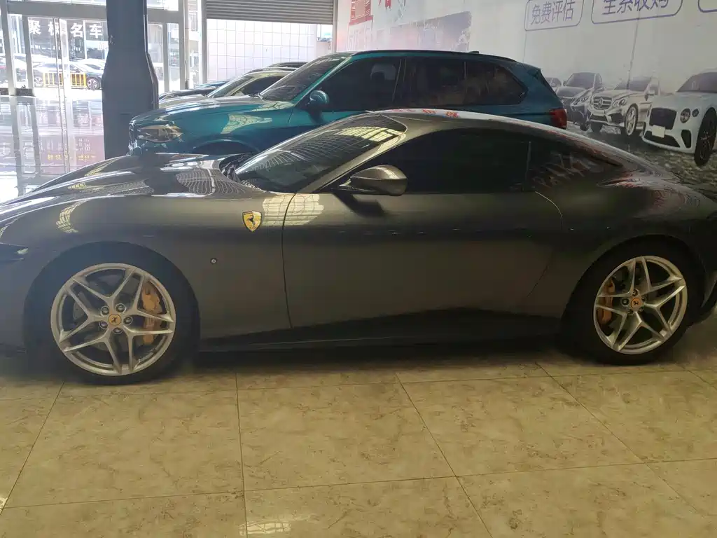 Roma 3.9 T V8