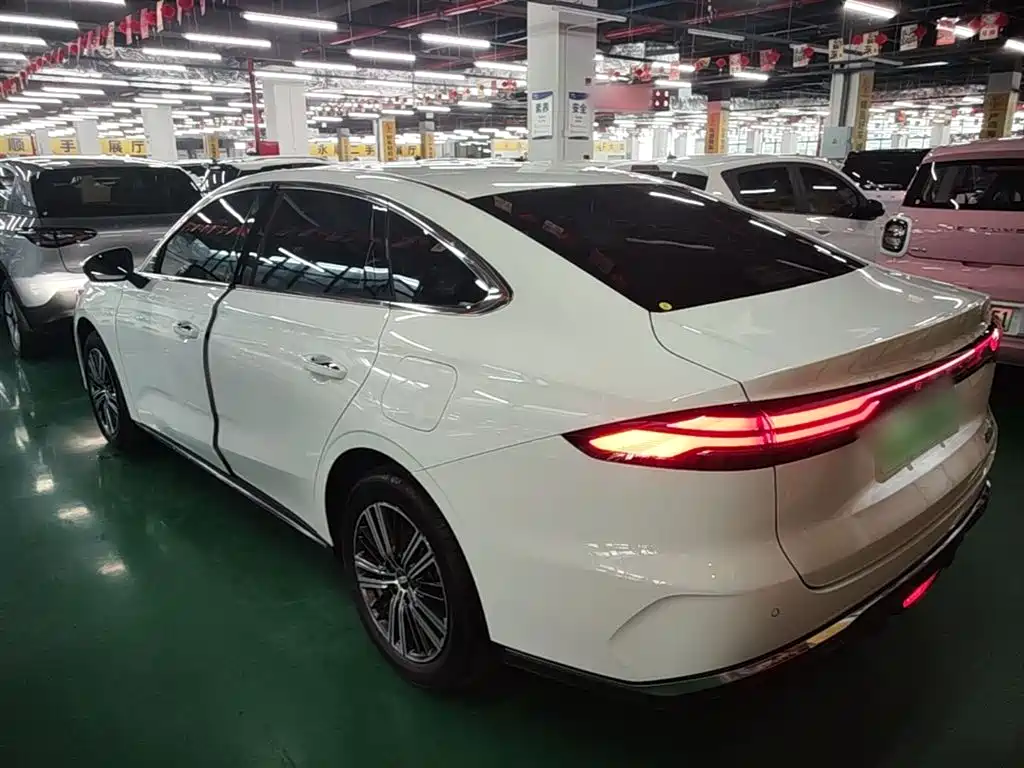 Galaxy Xingyao 6 125 km Explorer +