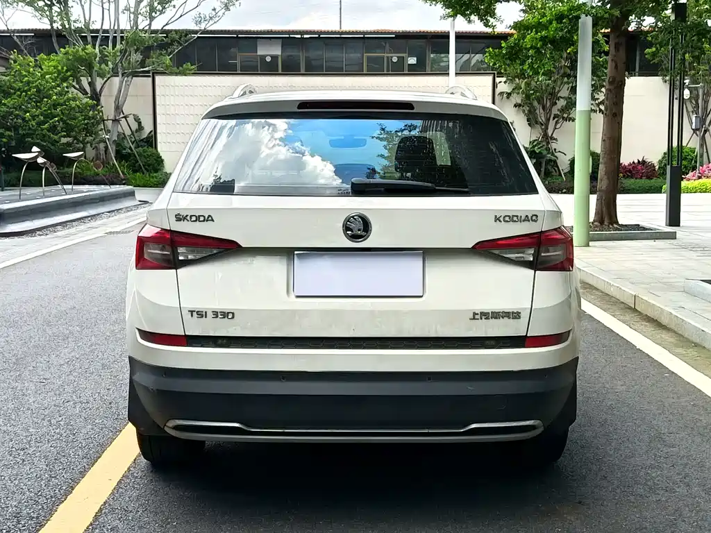Kodiaq Facelift TSI330 5-seat 2 WD Luxury Enjoyment