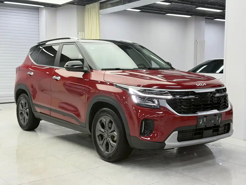 Seltos 1.5 L CVT Luxury