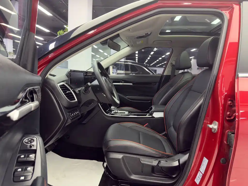 Seltos 1.5 L CVT Luxury