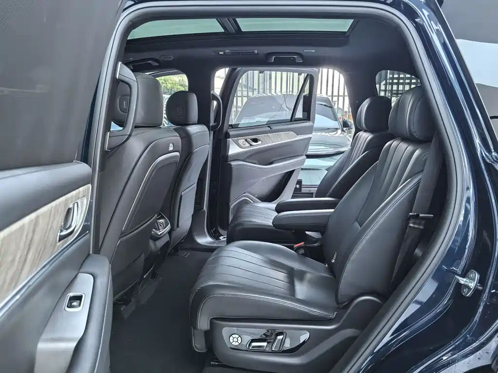 WEY Blue Mountain 4 WD Ultra Long Range