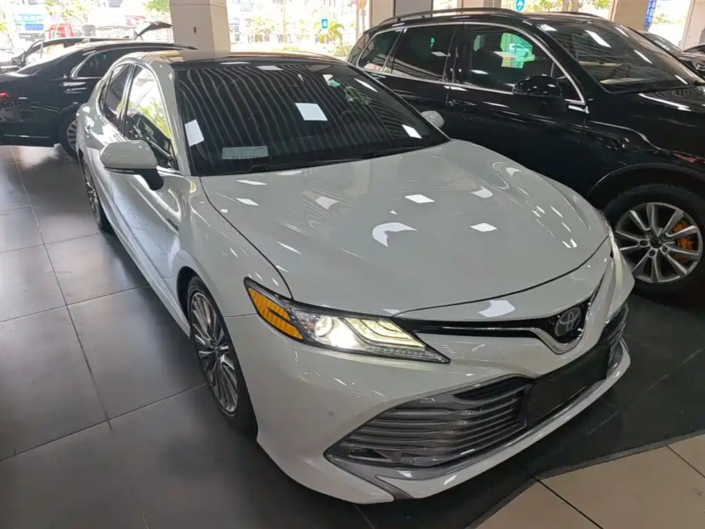 Camry Dual Engine 2.5 HG Luxury CN-VI