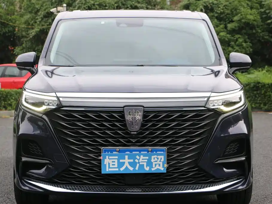Roewe iMAX8 400 TGI Supreme Series Honored