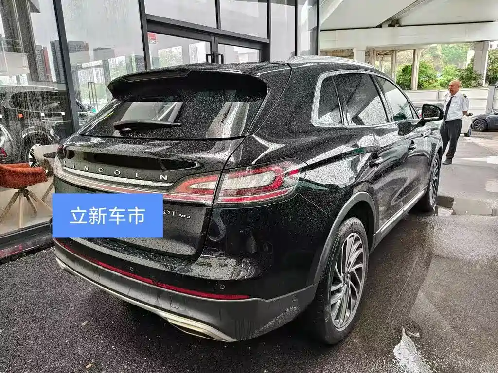 Nautilus (Import) 航海家进口 2020款 2.0 T 四驱尊雅版