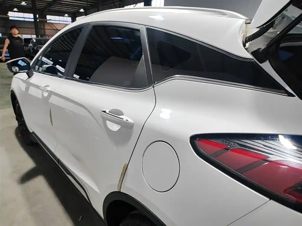 Emgrand S 1.4 T CVT Luxury