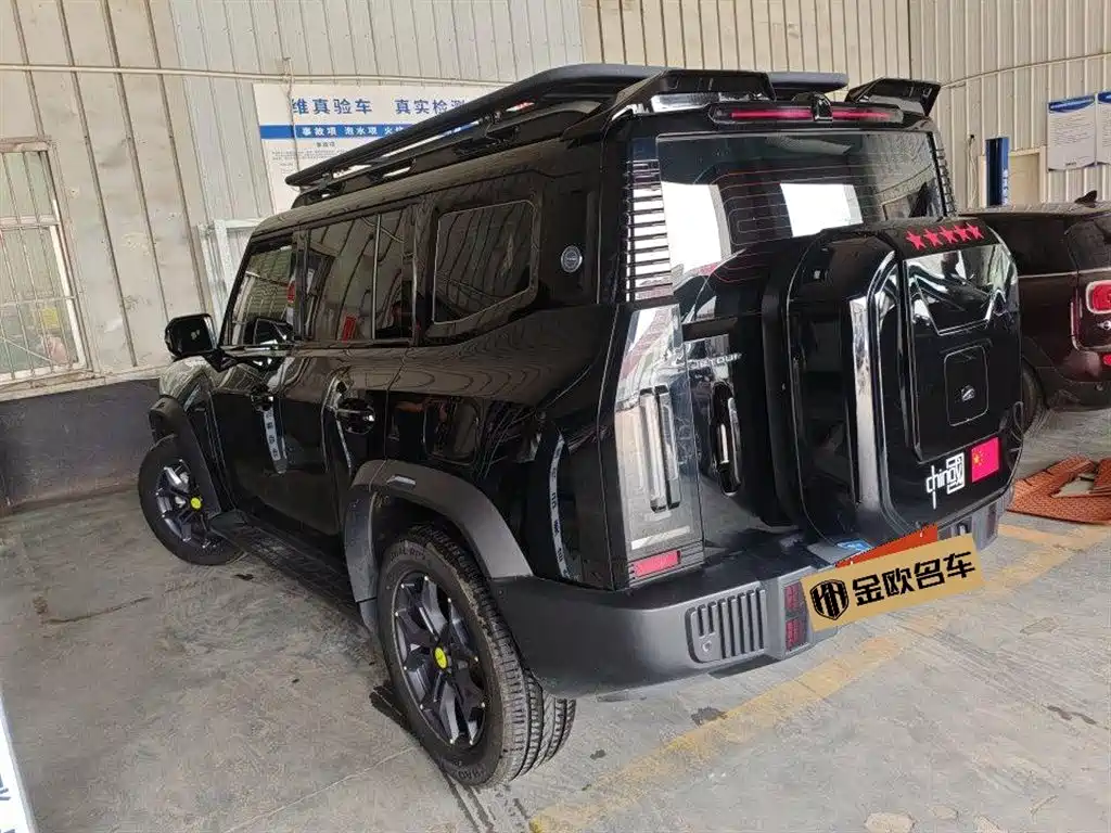 Jetour Traveller 2.0 T 4 WD Cross PRO