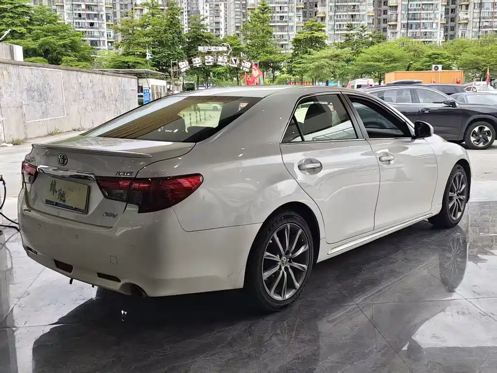 Mark X 2.5 V Style Sharp
