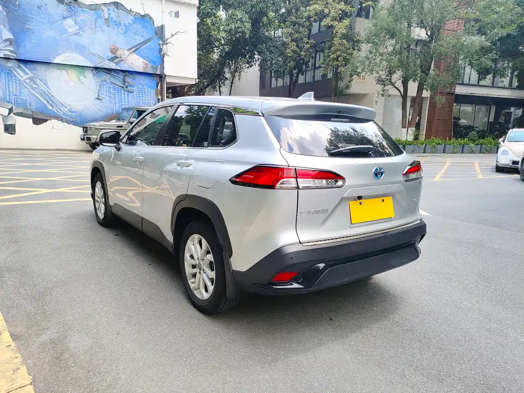 Frontlander 2.0 L Smart e-Hybrid Dual Engine Leading