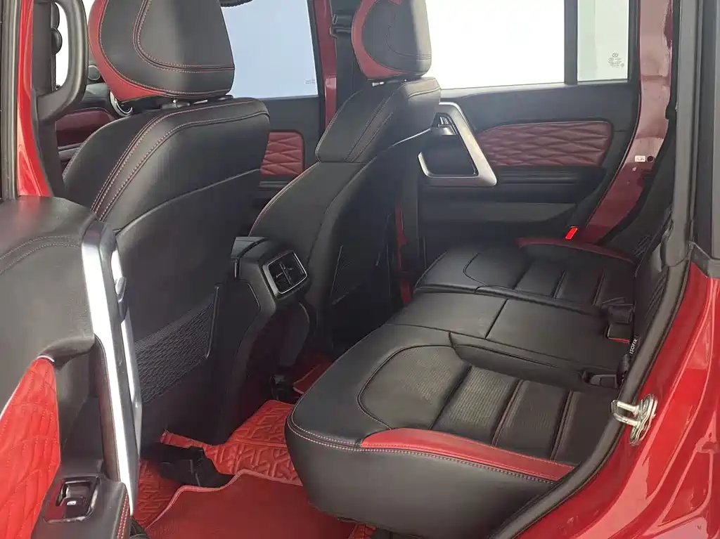 BAIC BJ40 PLUS 2.3 T Auto 4 WD Premium CN-V