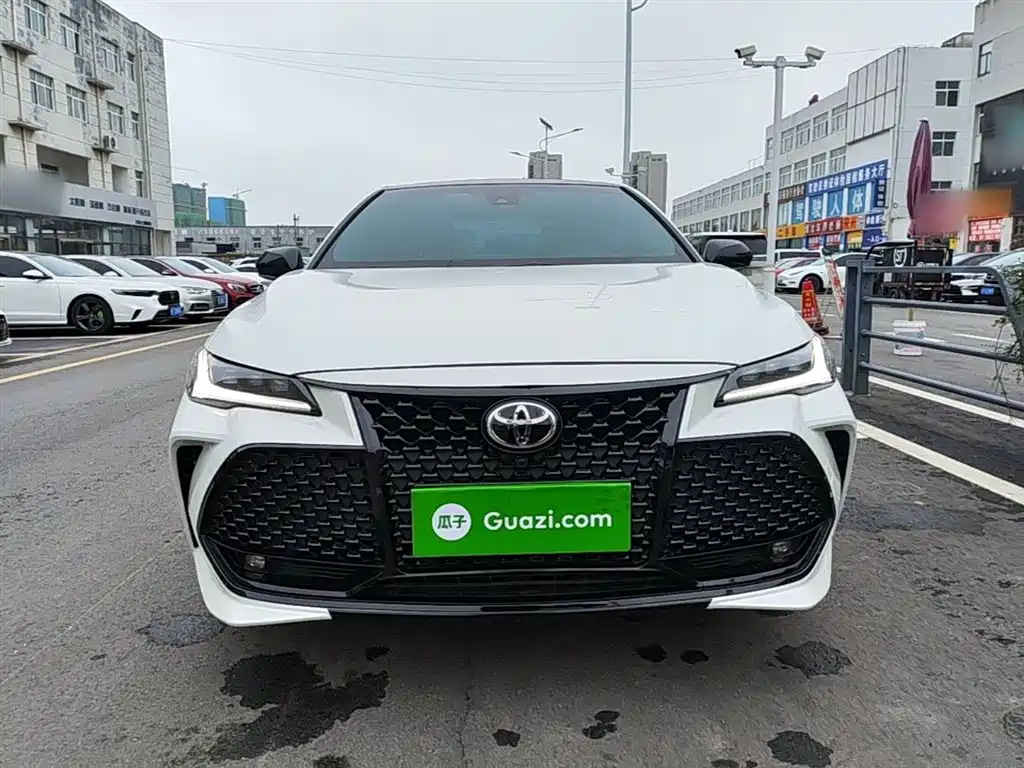 Avalon 2.0 L Luxury