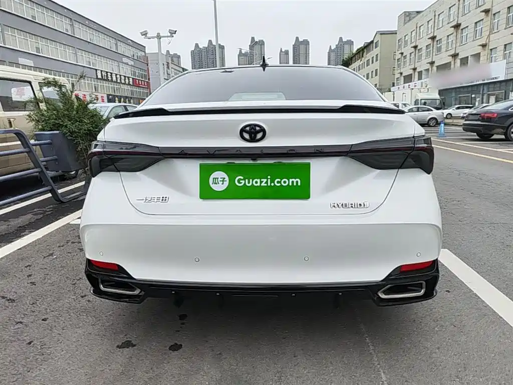 Avalon 2.0 L Luxury