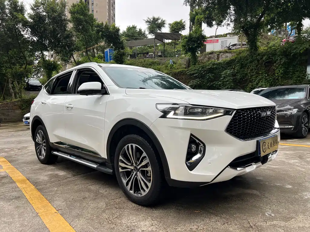Haval F7 2.0 T 4 WD i Joy CN-VI