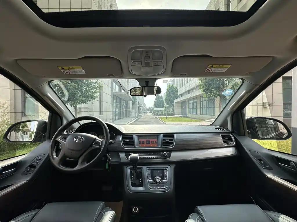 Maxus G10 PLUS 2.0 T Auto Elite