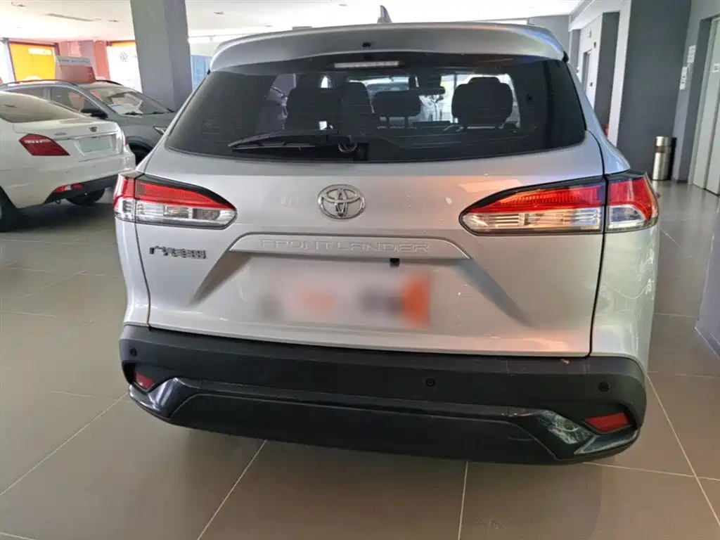Frontlander 2.0 L CVT Leading