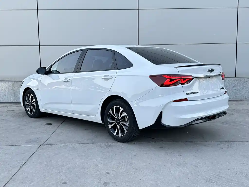 Monza Mild Hybrid RS 330 T Auto Smooth