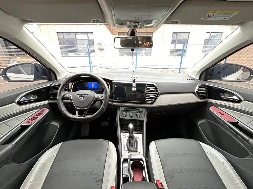 Jetta VS7 280 TSI Auto Highlight Joy
