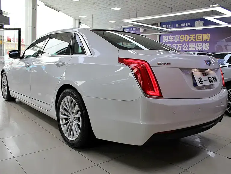 Cadillac CT6 28 T Luxury