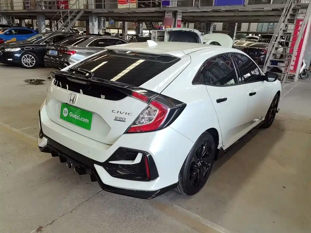 Civic HATCHBACK 220 TURBO CVT Trend Cool Control
