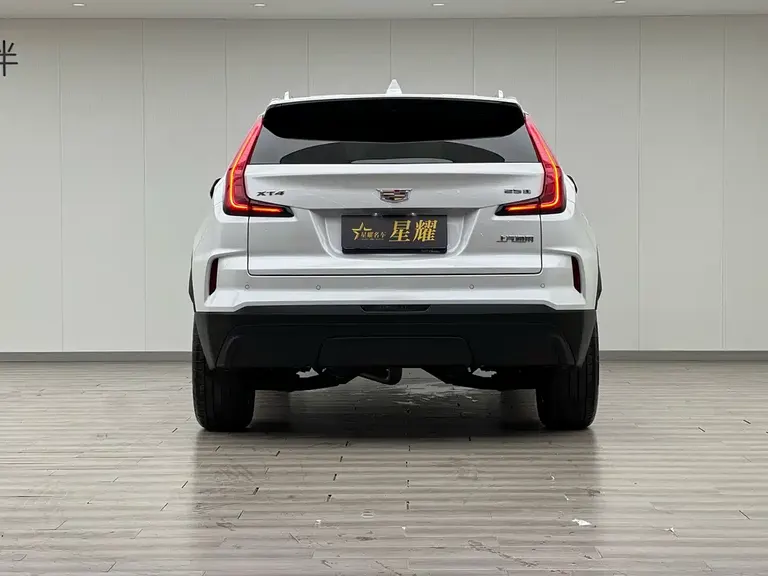 Cadillac XT4 25 T 2 WD Style
