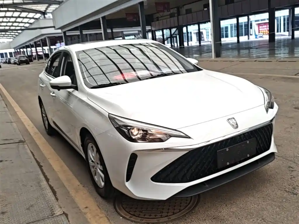 Roewe i5 1.5 L CVT Luxury
