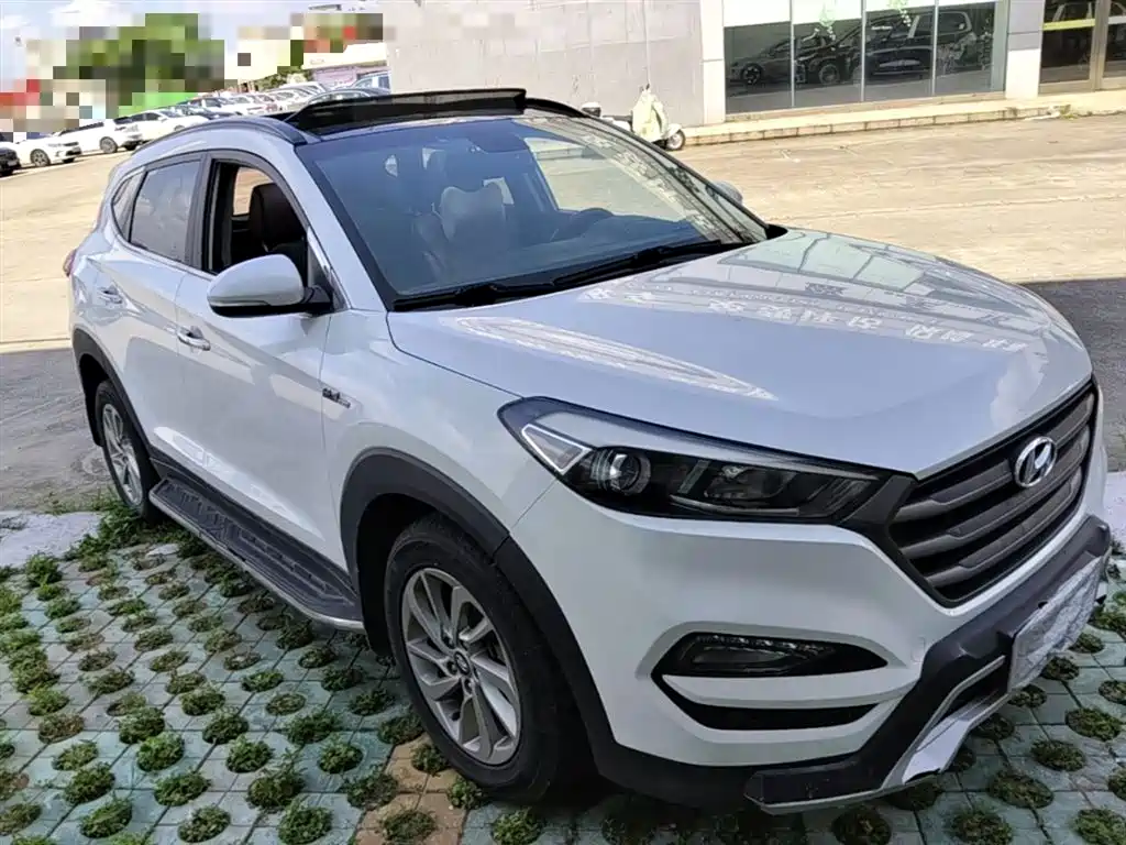 Tucson 1.6 T DCT 2 WD Intelligent