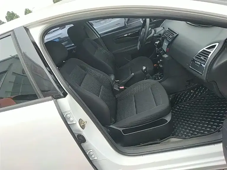 Citroën C-Quatre Hatchback 1.6 L Manual Joy Style