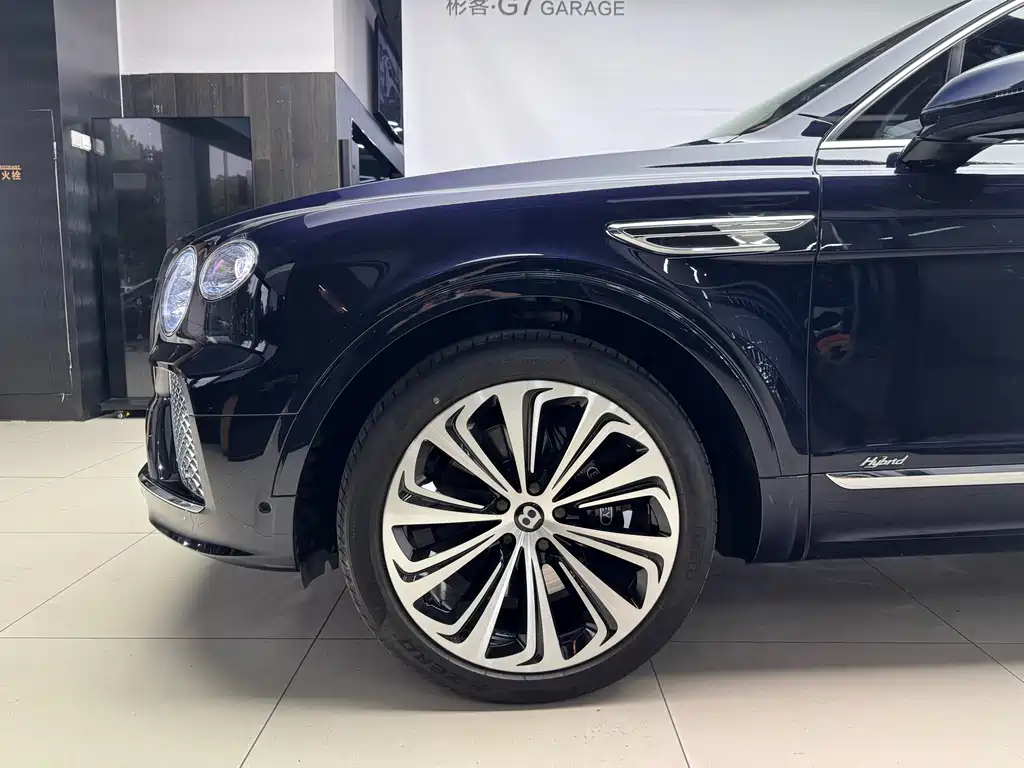 Bentayga PHEV 3.0 T PHEV