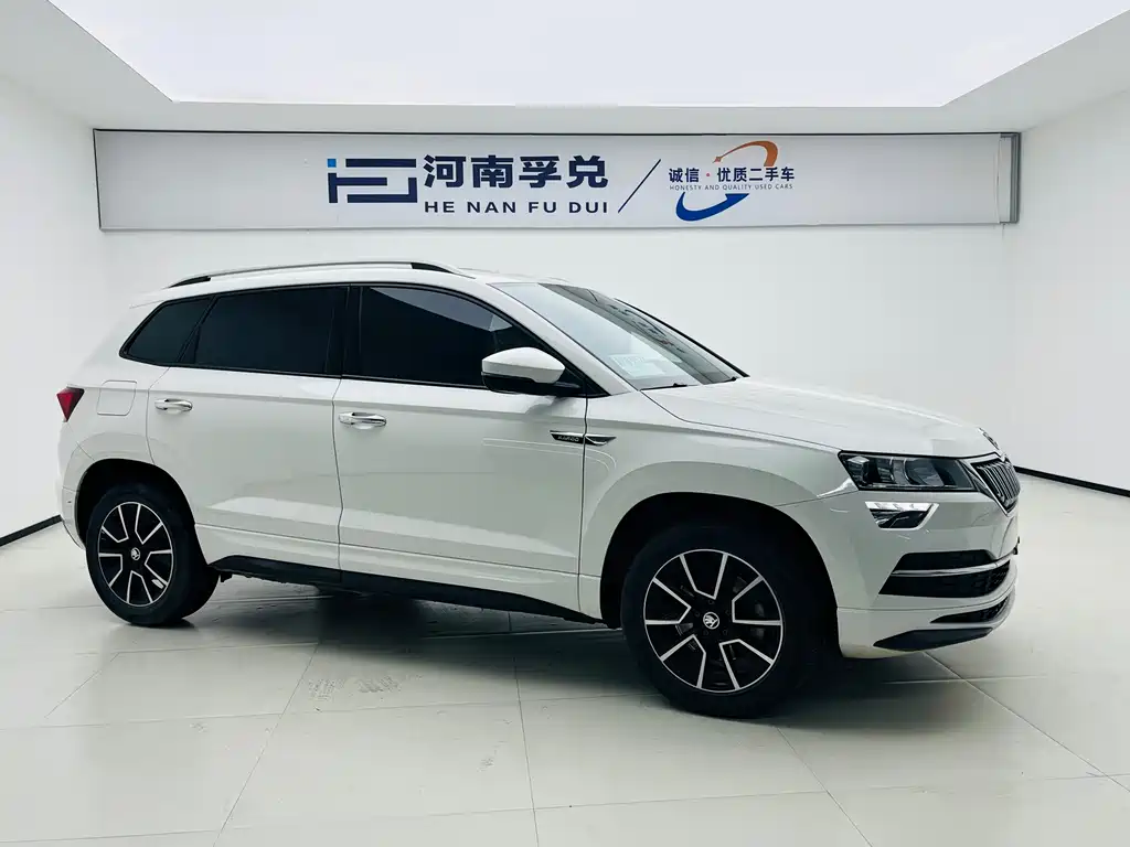 Karoq TSI280 Premium