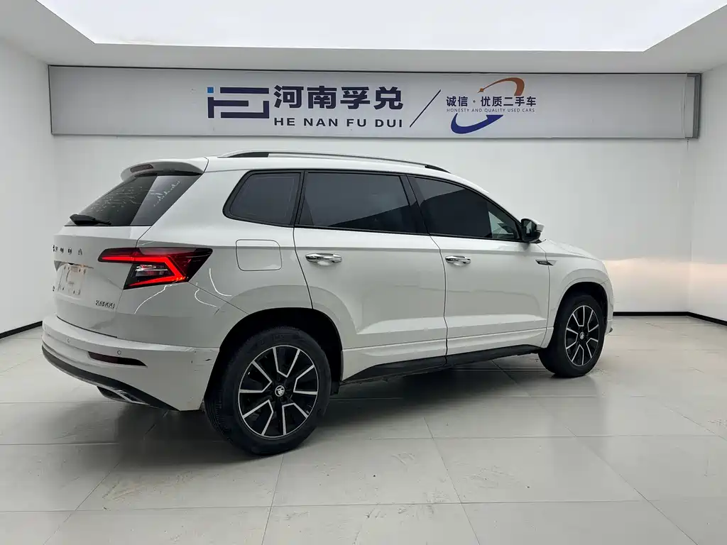 Karoq TSI280 Premium