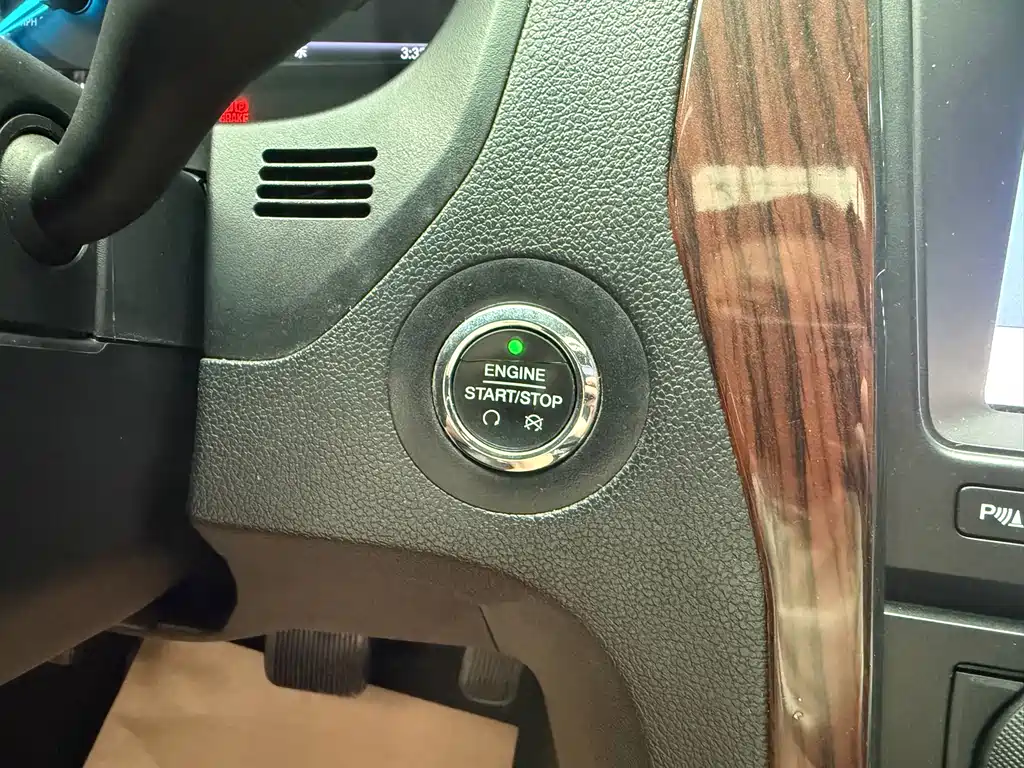 Explorer (Import) 2.3 T Style
