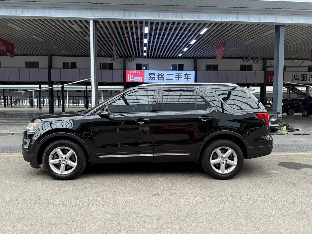 Explorer (Import) 2.3 T Style