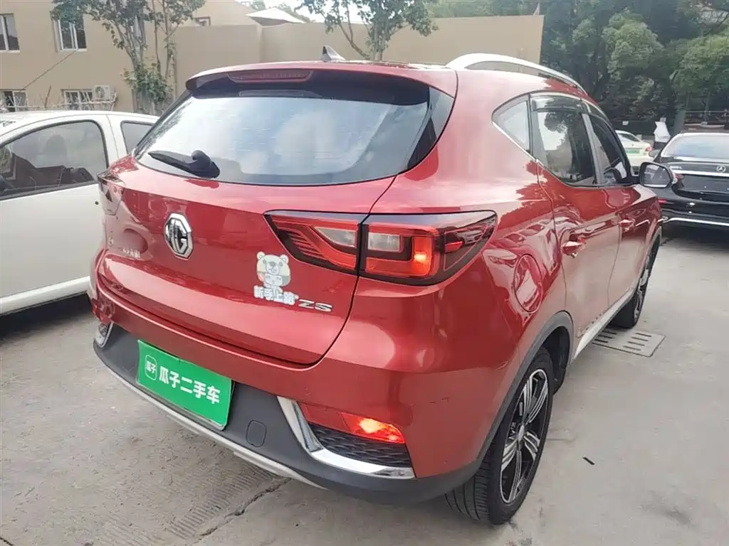 MG ZS 1.5 L Auto Premium Internet