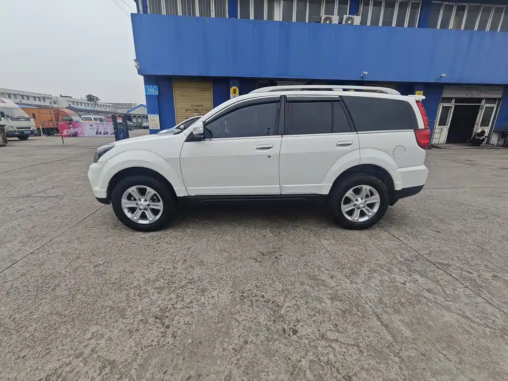 Haval H5 Classic Classic 2.0 T Manual 4 WD Distinguished