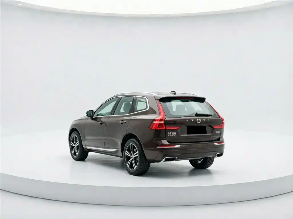Volvo XC60 T5 4 WD Smart Ease Luxury
