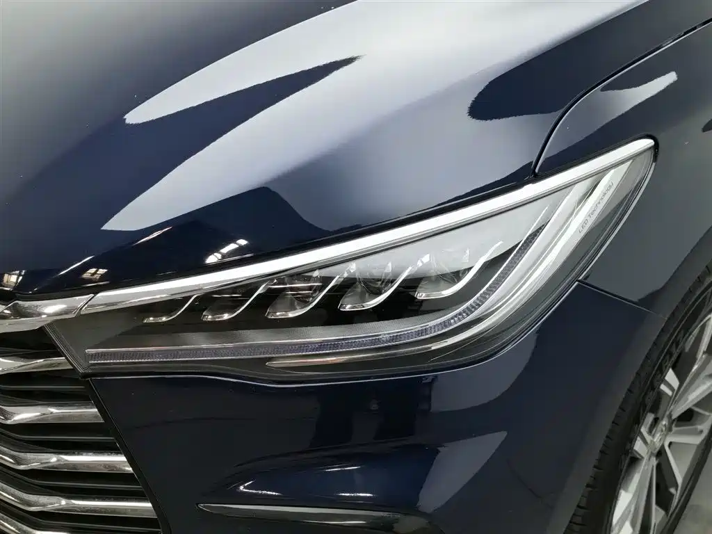 Song MAX Upgraded 1.5 T Auto Flagship 6-seat