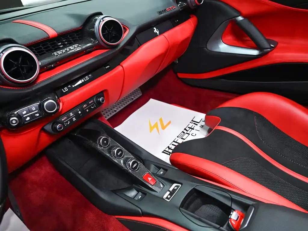 Ferrari 812 6.5 L GTS