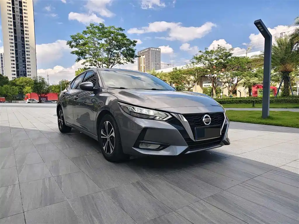 Sylphy Facelift 1.6 L XL CVT Joy